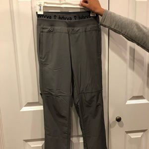 NWT Iviva ready to compete pant size 10 girls